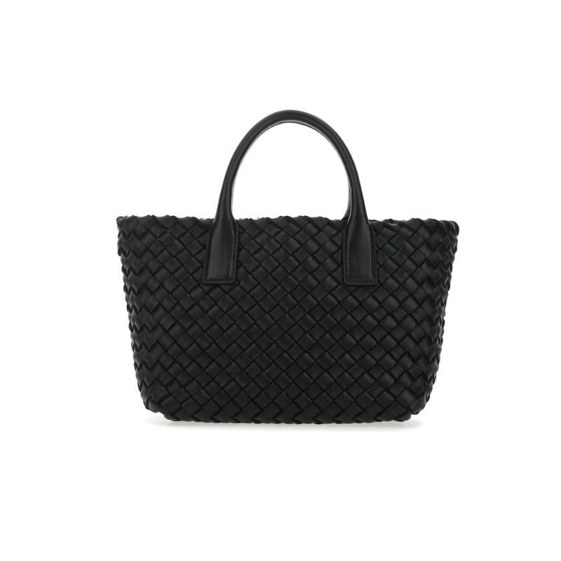Bolso negro trenzado
